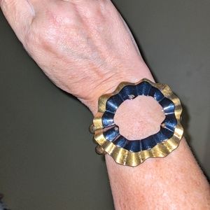 ❤️ Extremely Unique Bracelet